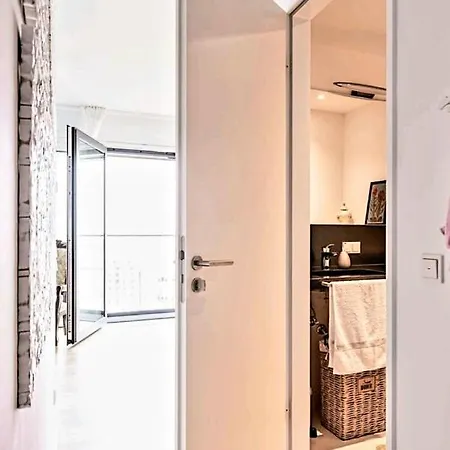 Apartment Schickes Mit Flussblick